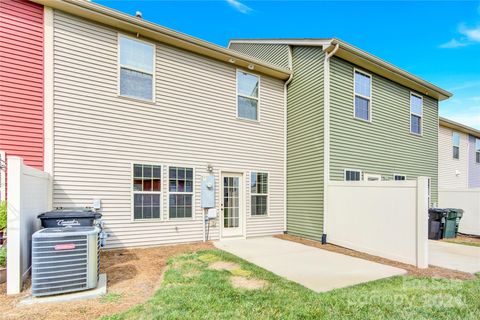 Townhouse in Concord NC 11136 Jc Murray Drive 25.jpg