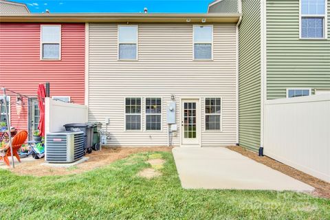 Townhouse in Concord NC 11136 Jc Murray Drive 23.jpg