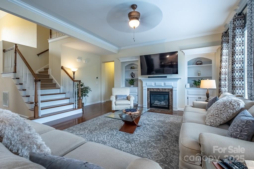 10326 Lemmon Avenue NW