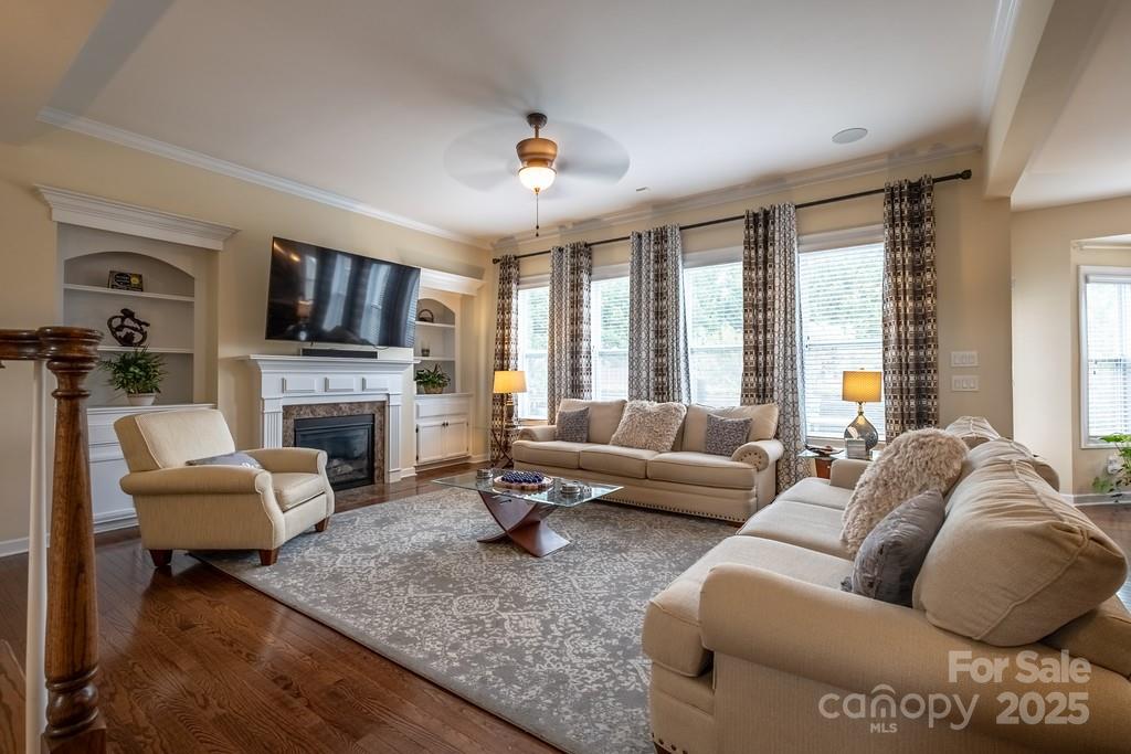 10326 Lemmon Avenue NW