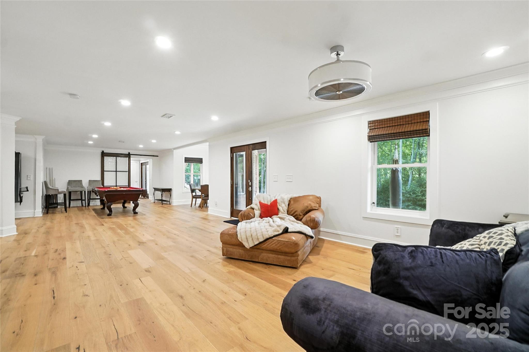 Crown Harbor - Residential