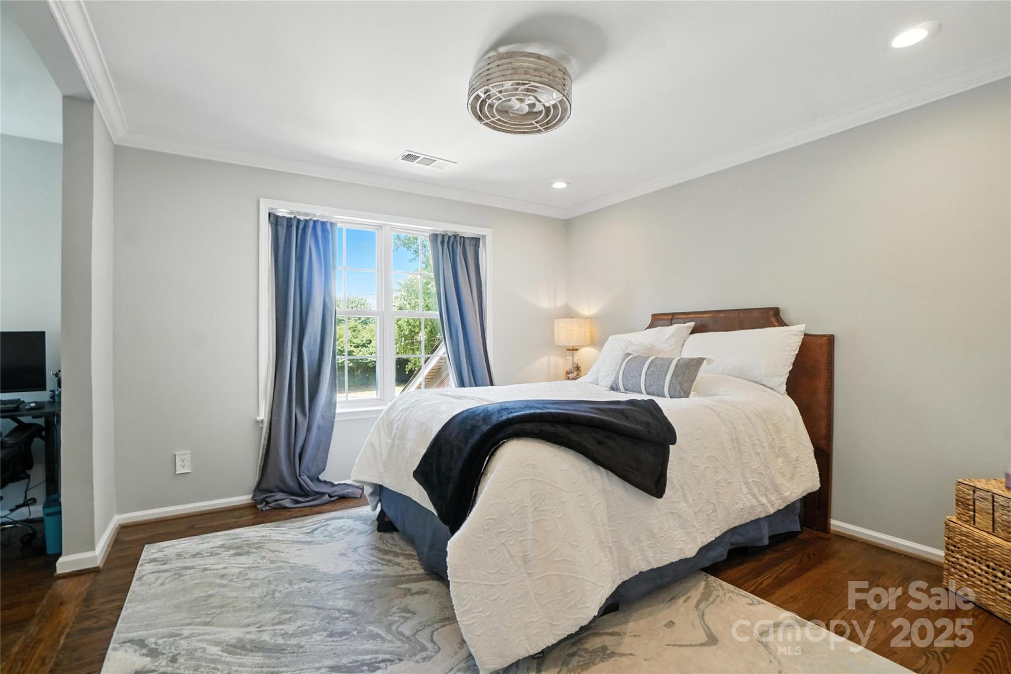 Crown Harbor - Residential