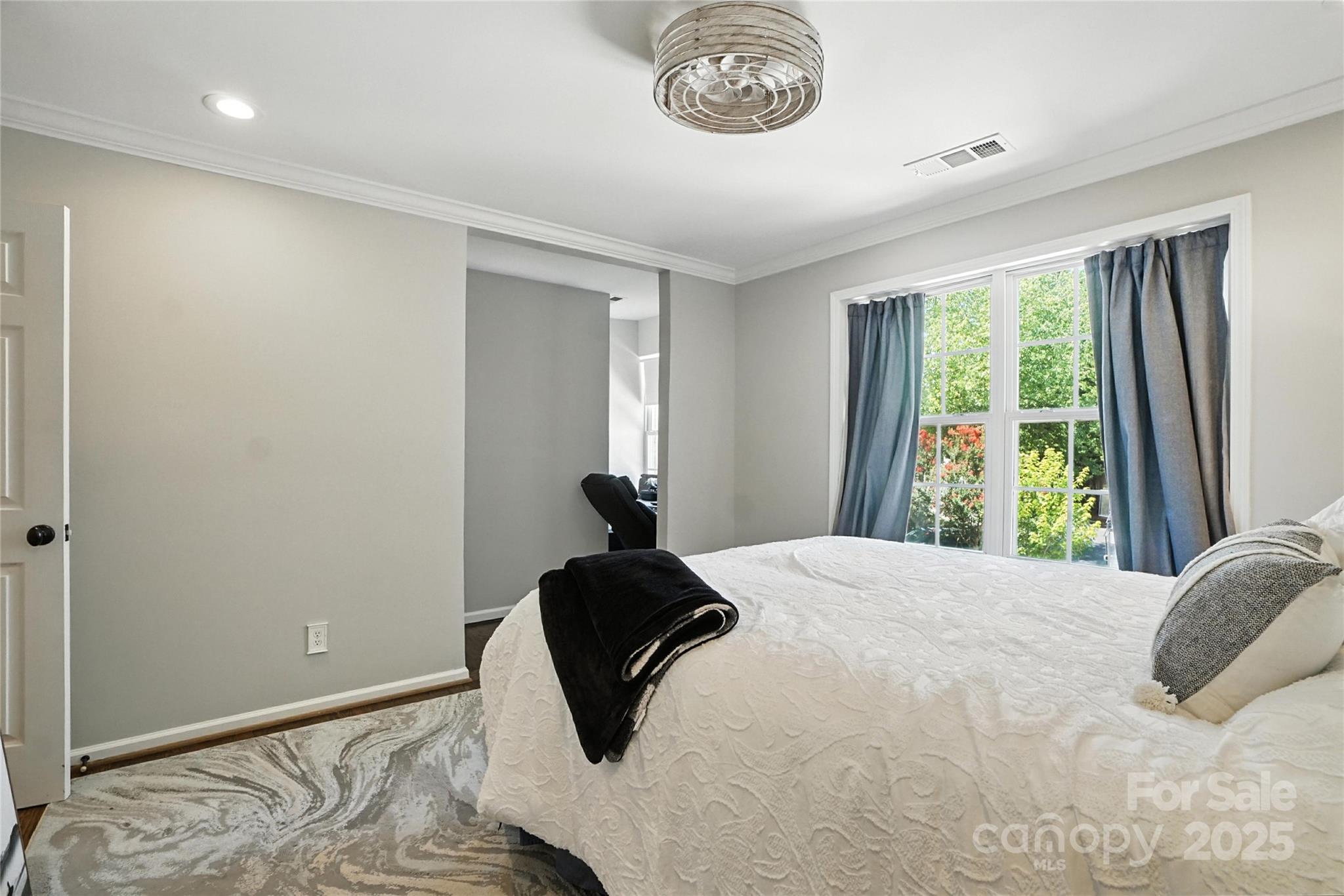 Crown Harbor - Residential