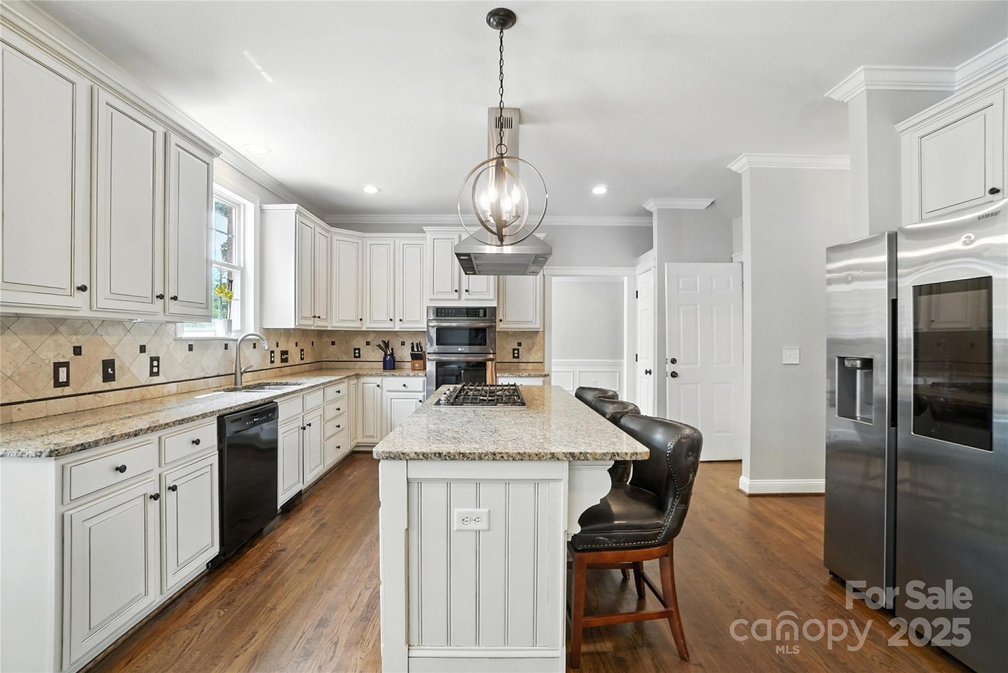 Crown Harbor - Residential