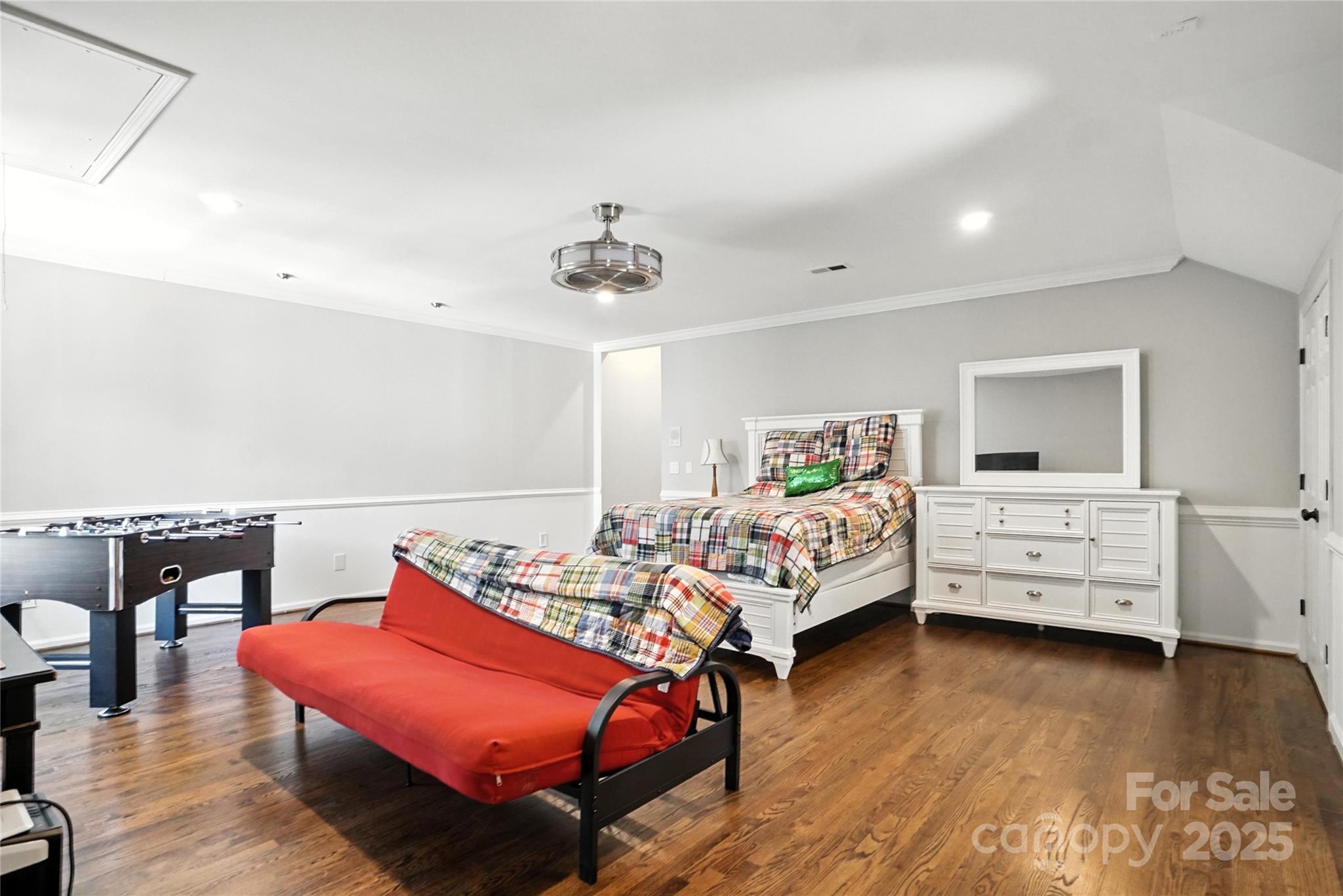 Crown Harbor - Residential