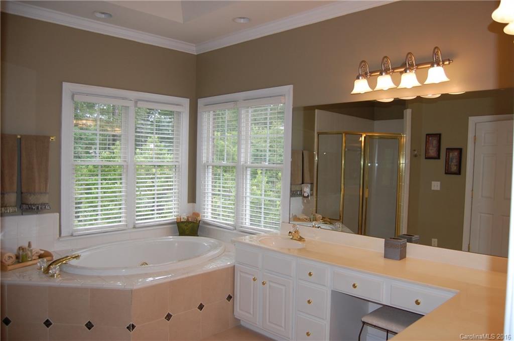 Highland Creek - Residential