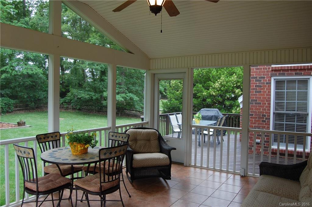 Highland Creek - Residential