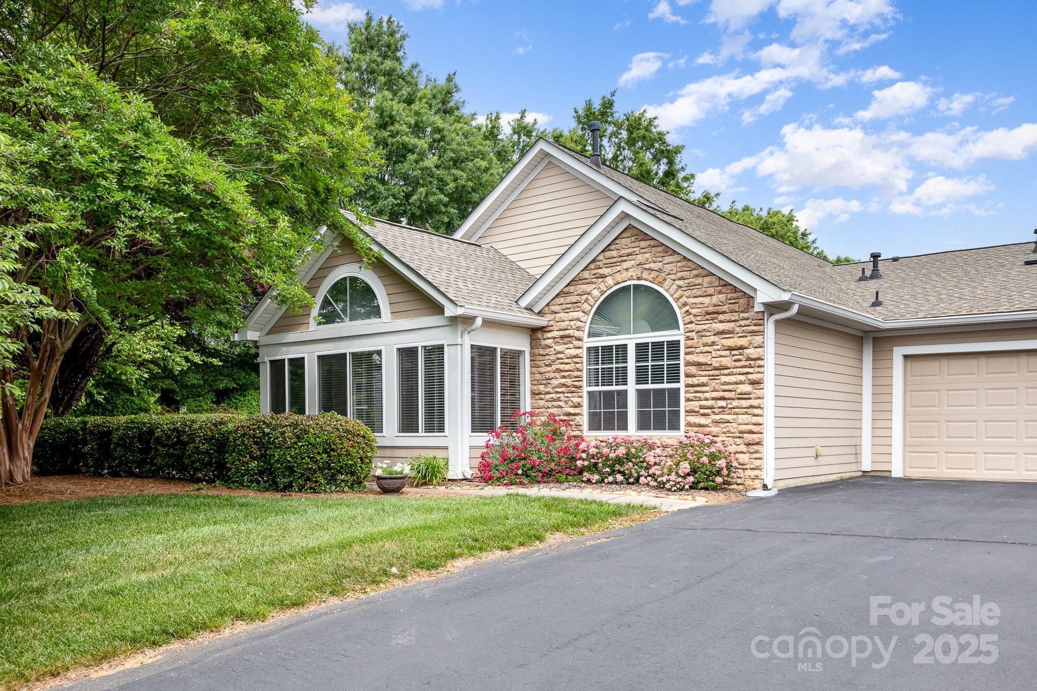 9013 Trellis Pointe Boulevard