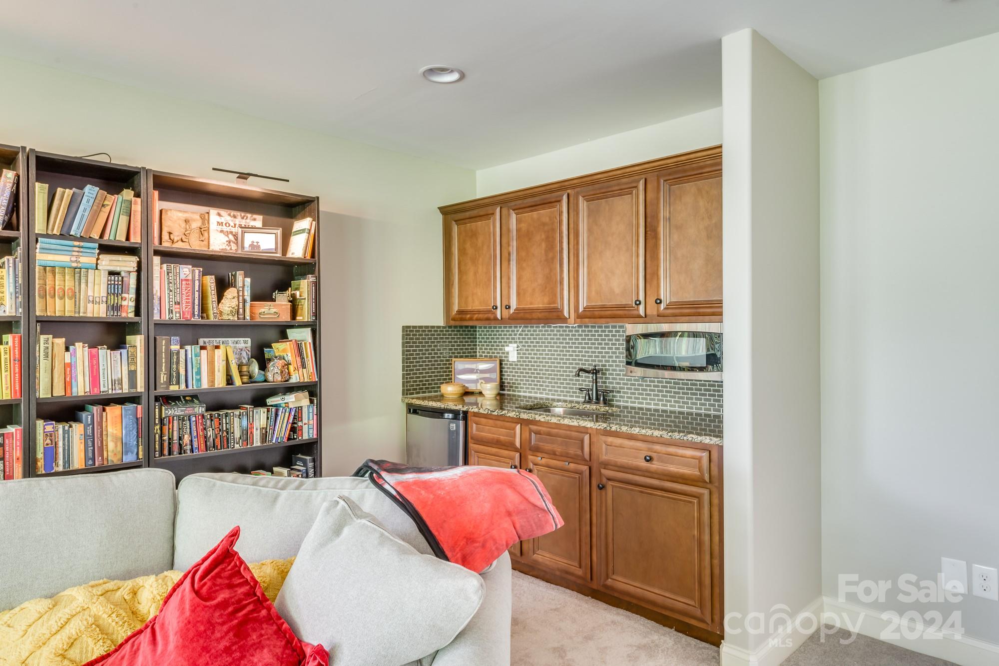 Mirabella - Residential