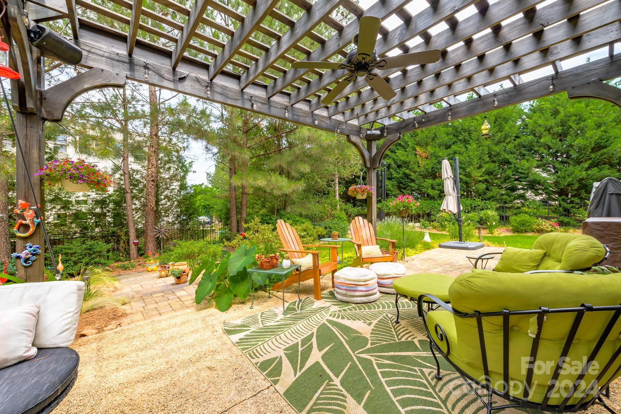 Mirabella - Residential