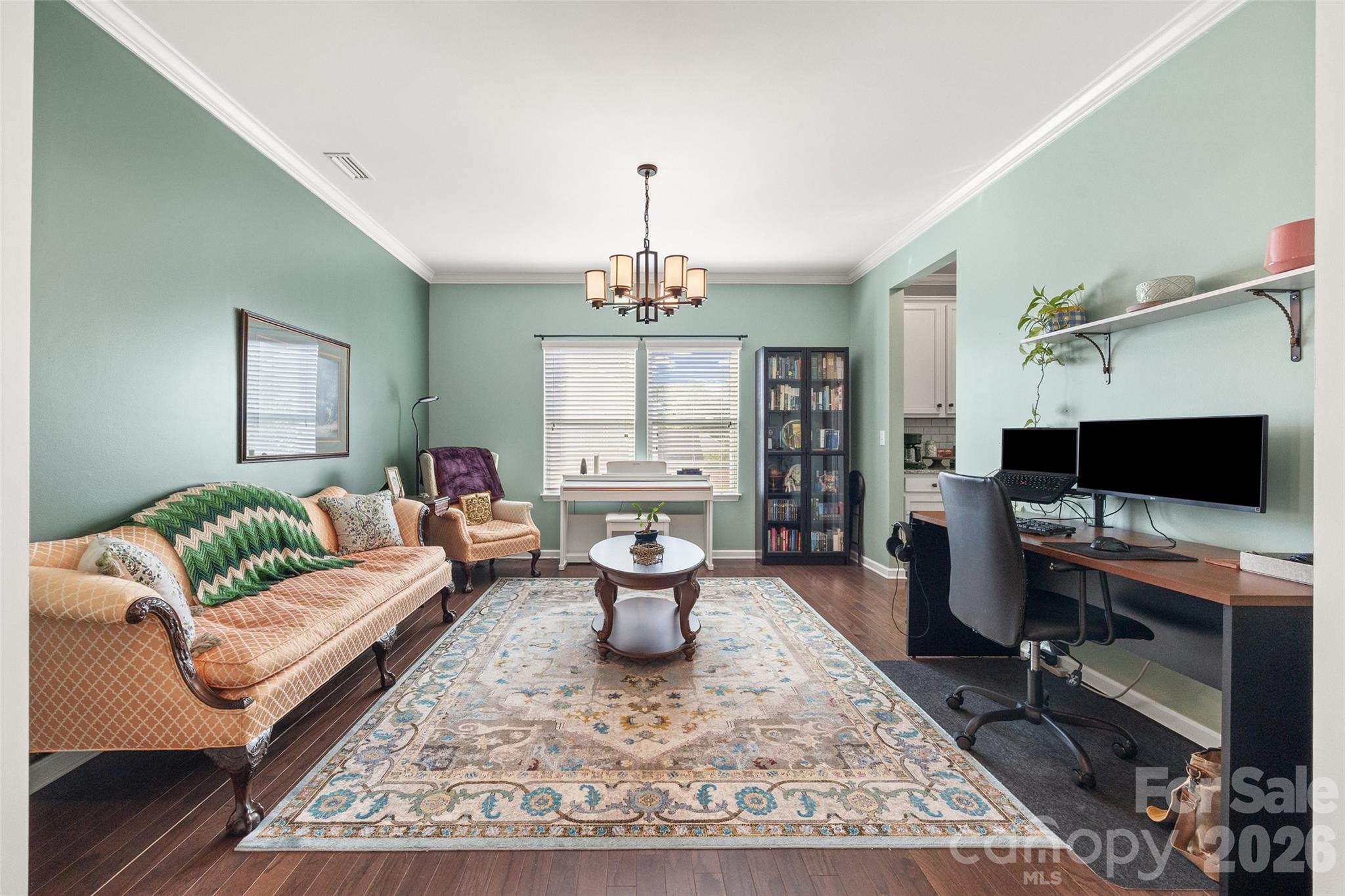 Ellis Pond - Residential