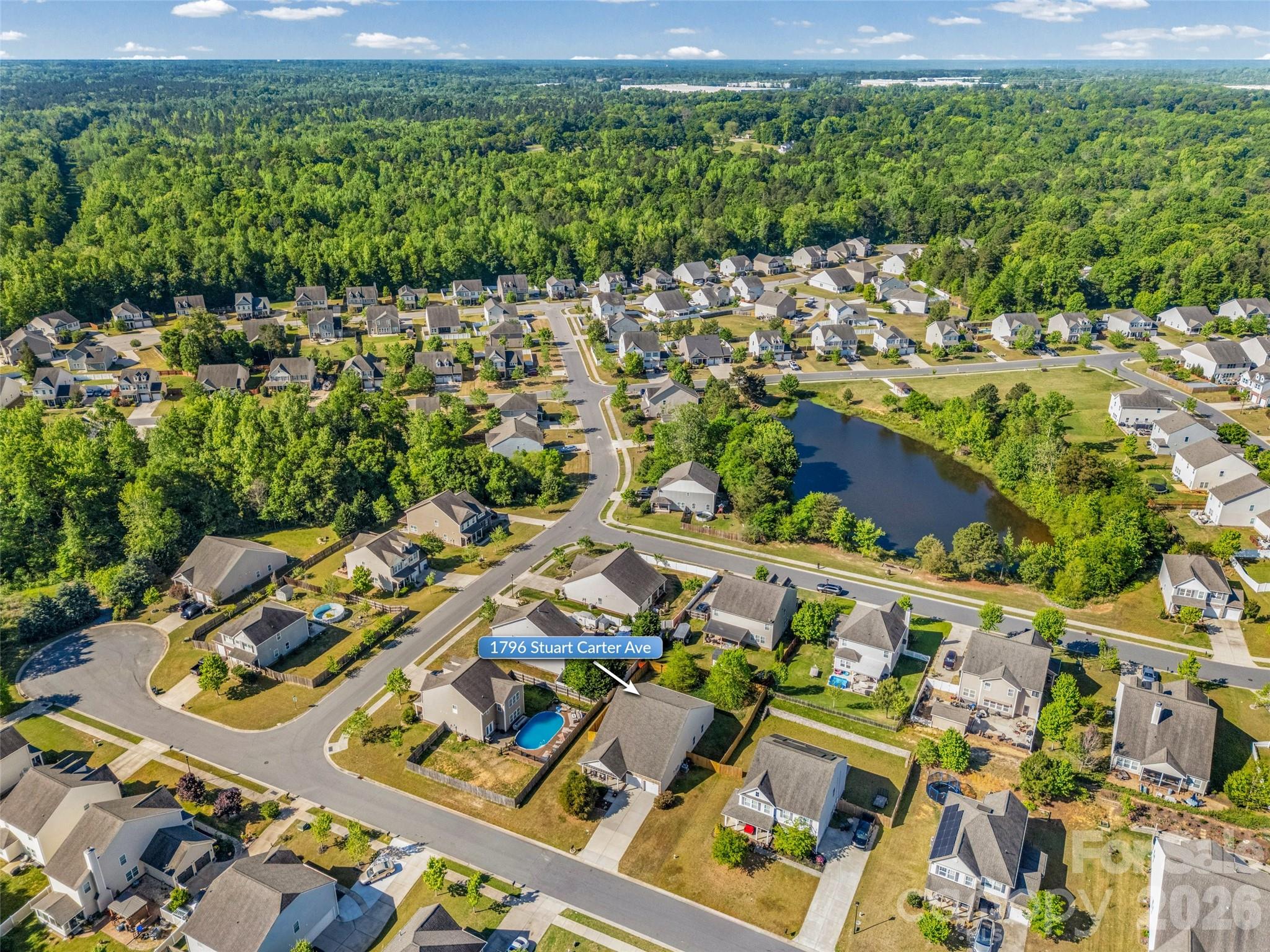 Ellis Pond - Residential