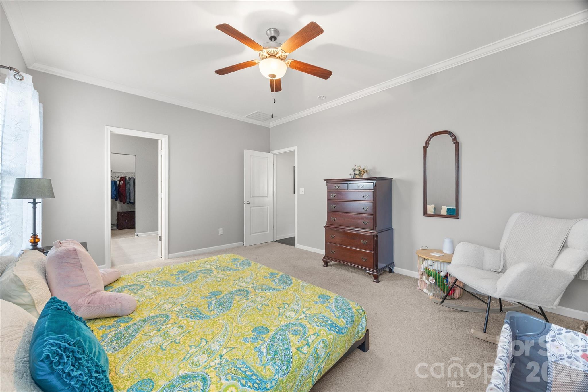 Ellis Pond - Residential