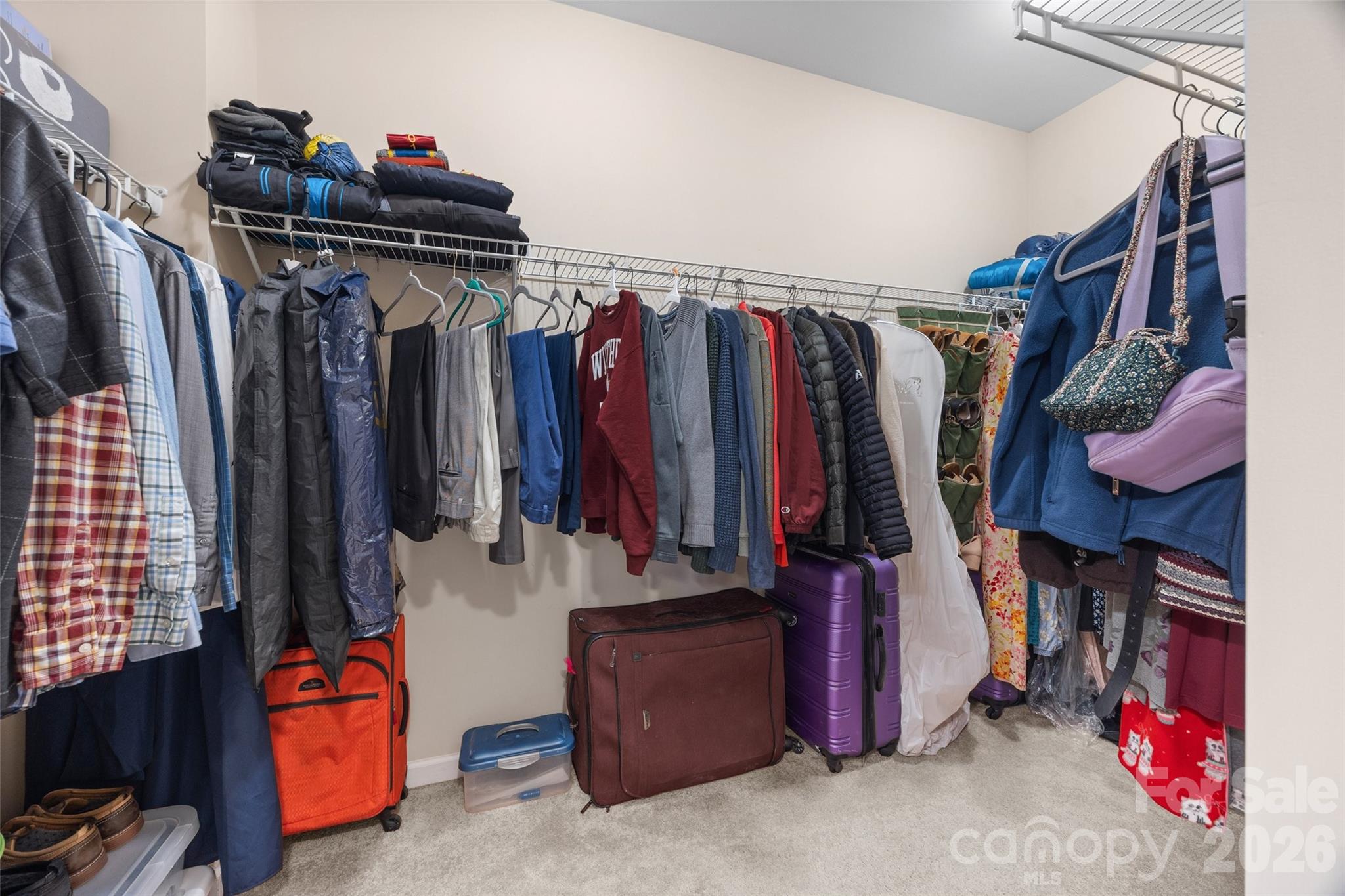 Ellis Pond - Residential