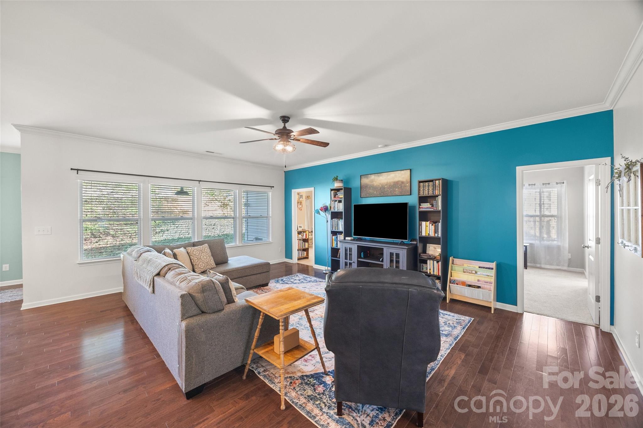 Ellis Pond - Residential