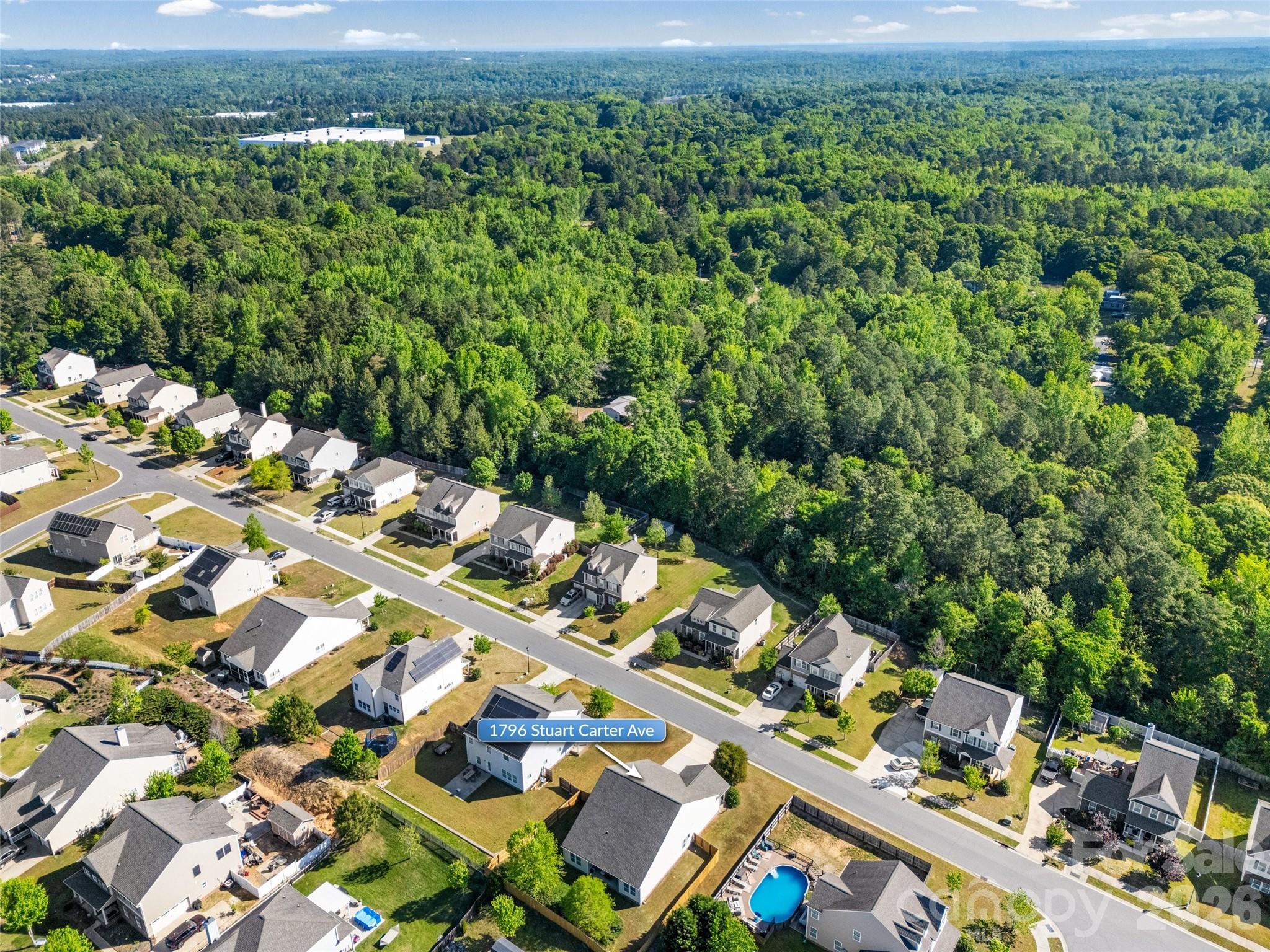 Ellis Pond - Residential