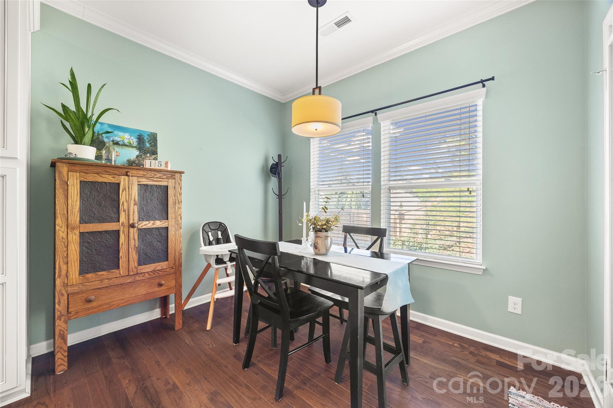 Ellis Pond - Residential