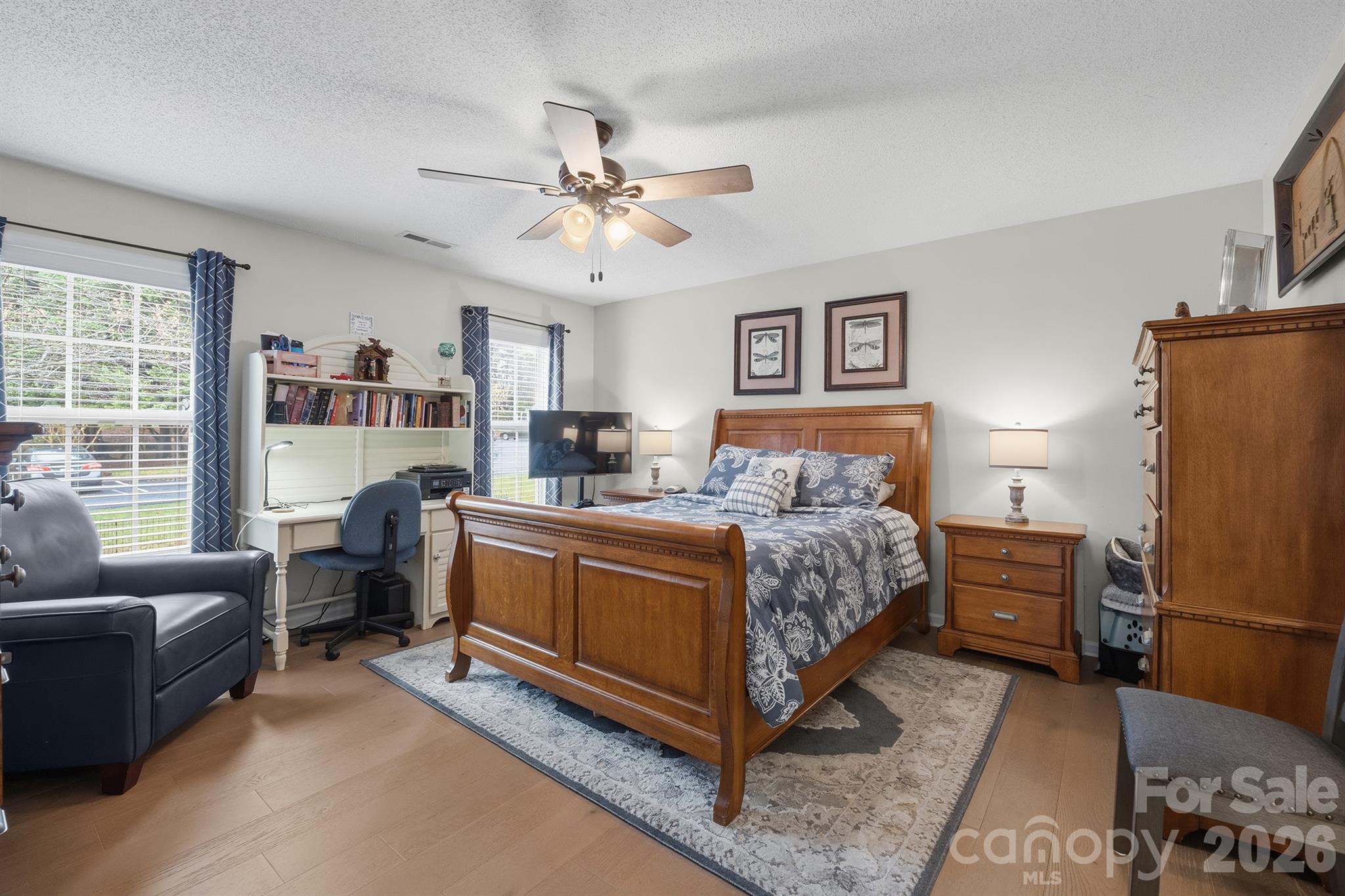 Lake Crest - Residential