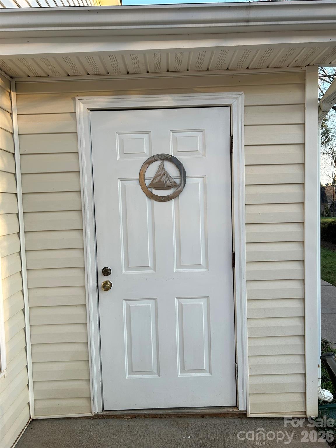 Lake Crest - Residential