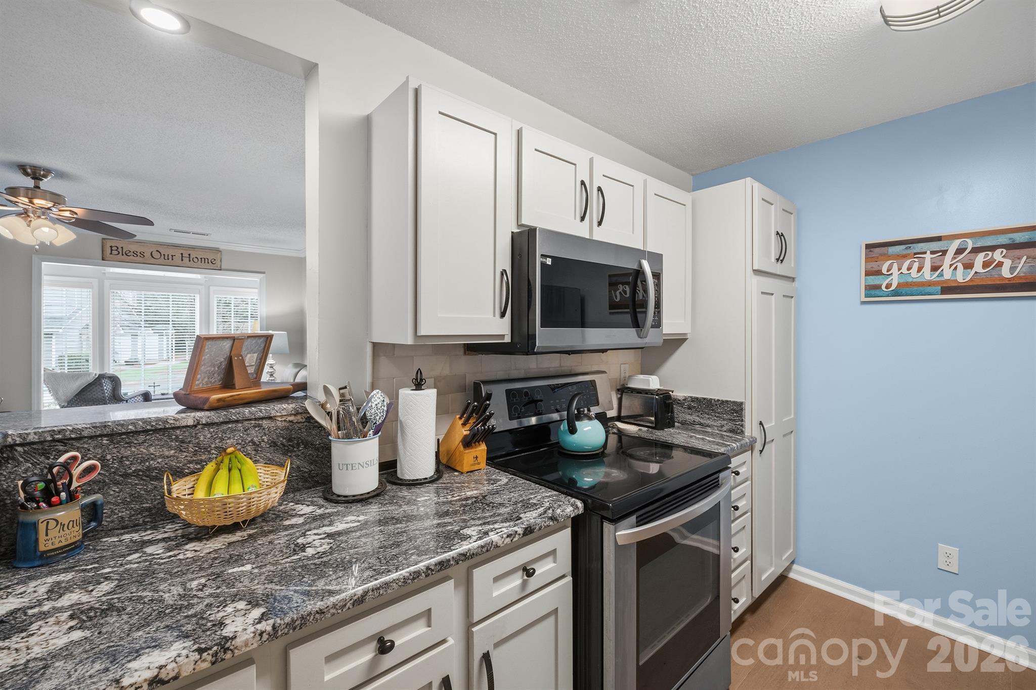 Lake Crest - Residential