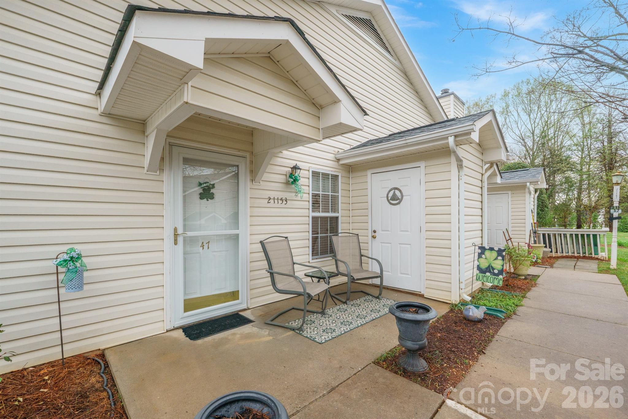 Lake Crest - Residential