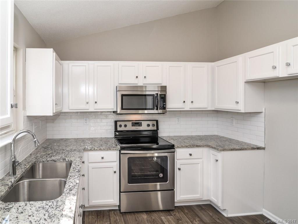 Windward Oaks - Residential