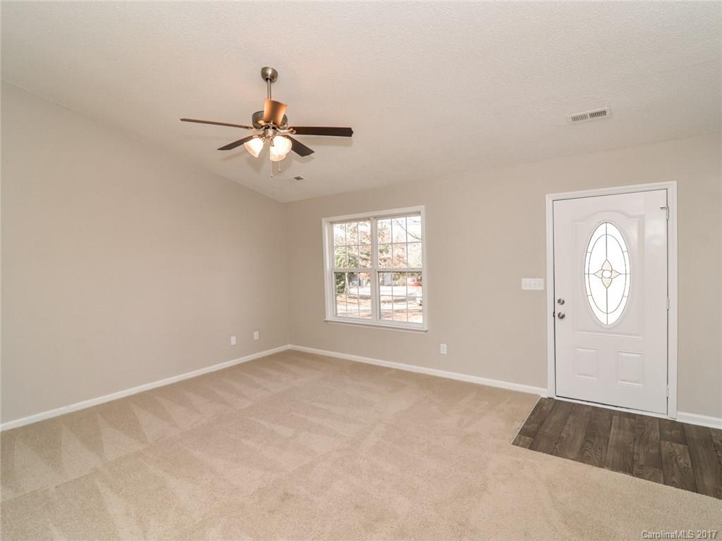 Windward Oaks - Residential