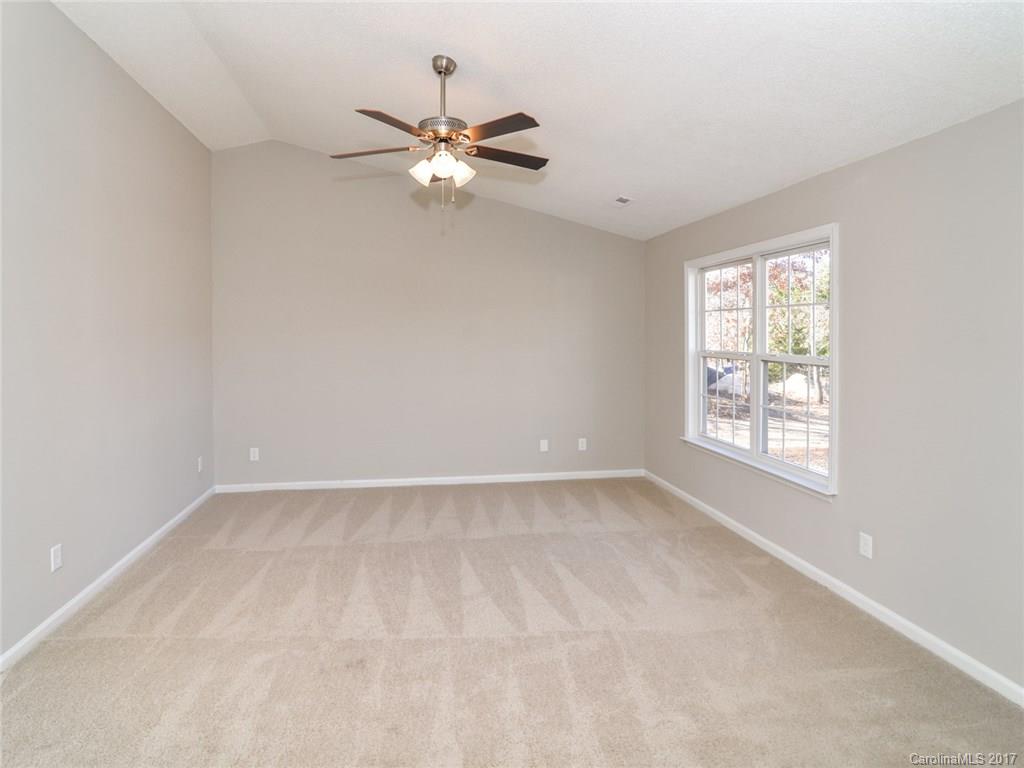 Windward Oaks - Residential