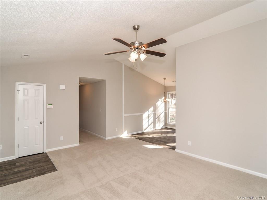 Windward Oaks - Residential