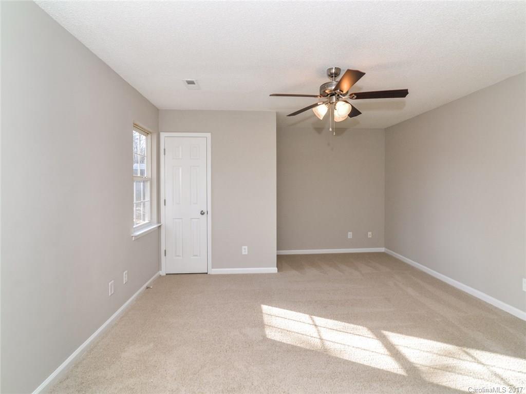 Windward Oaks - Residential