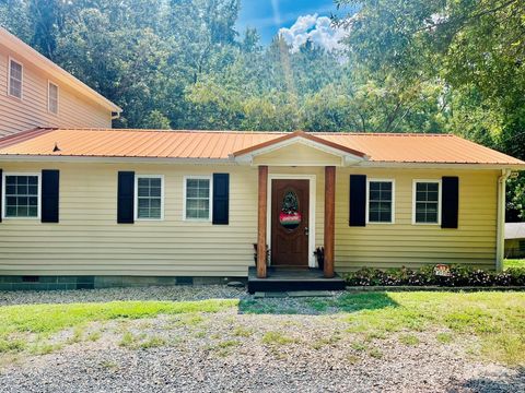 A home in Waxhaw