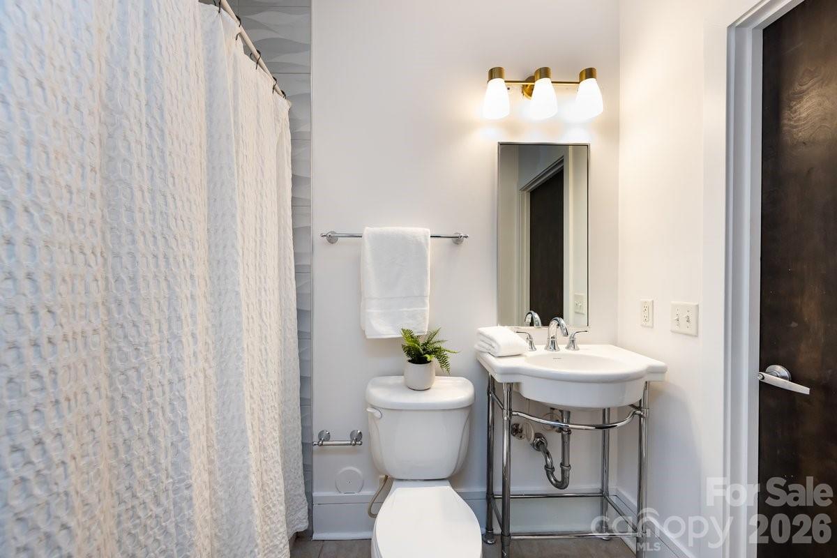 Steelhaus - Residential