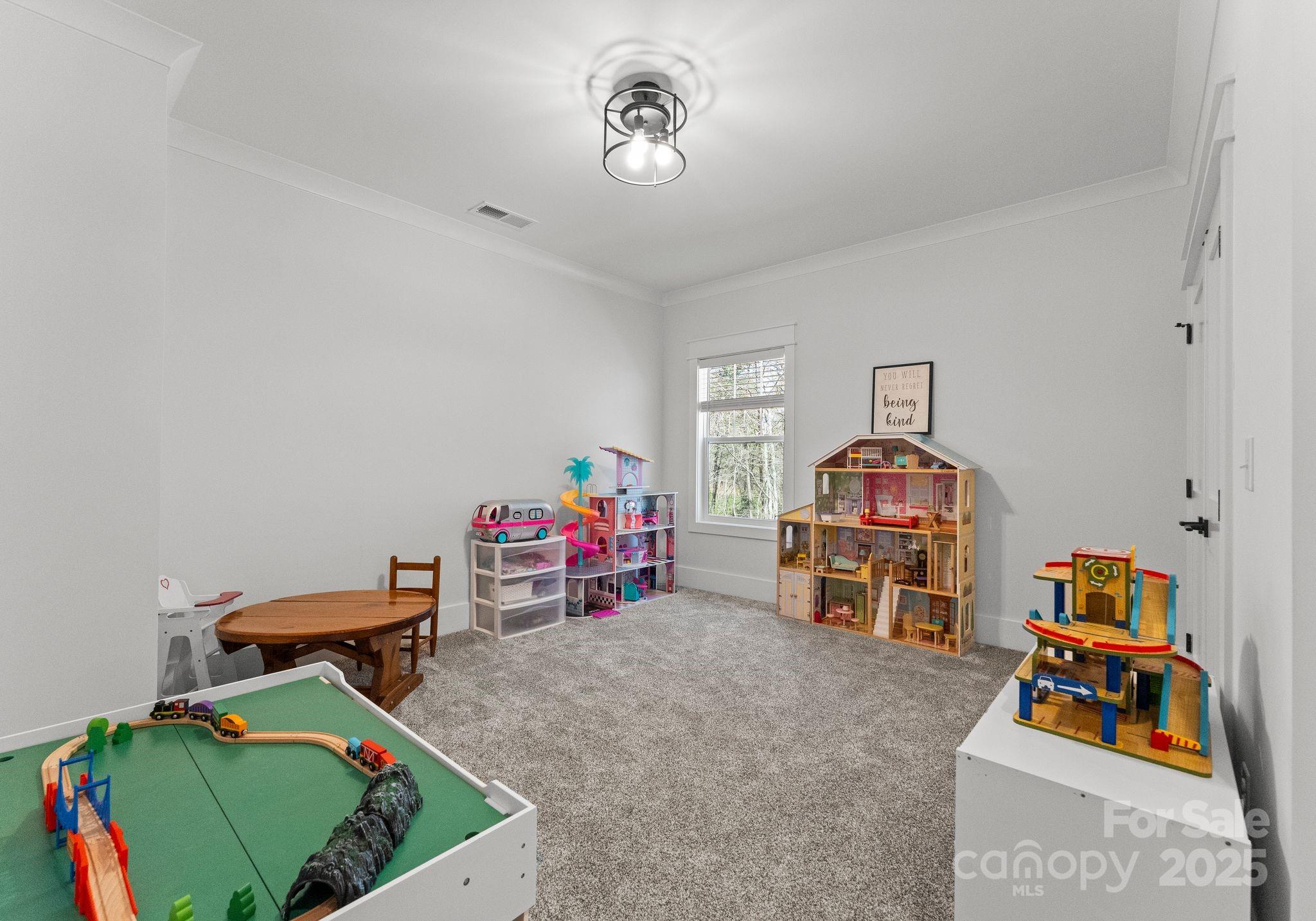 Pebble Bay - Residential