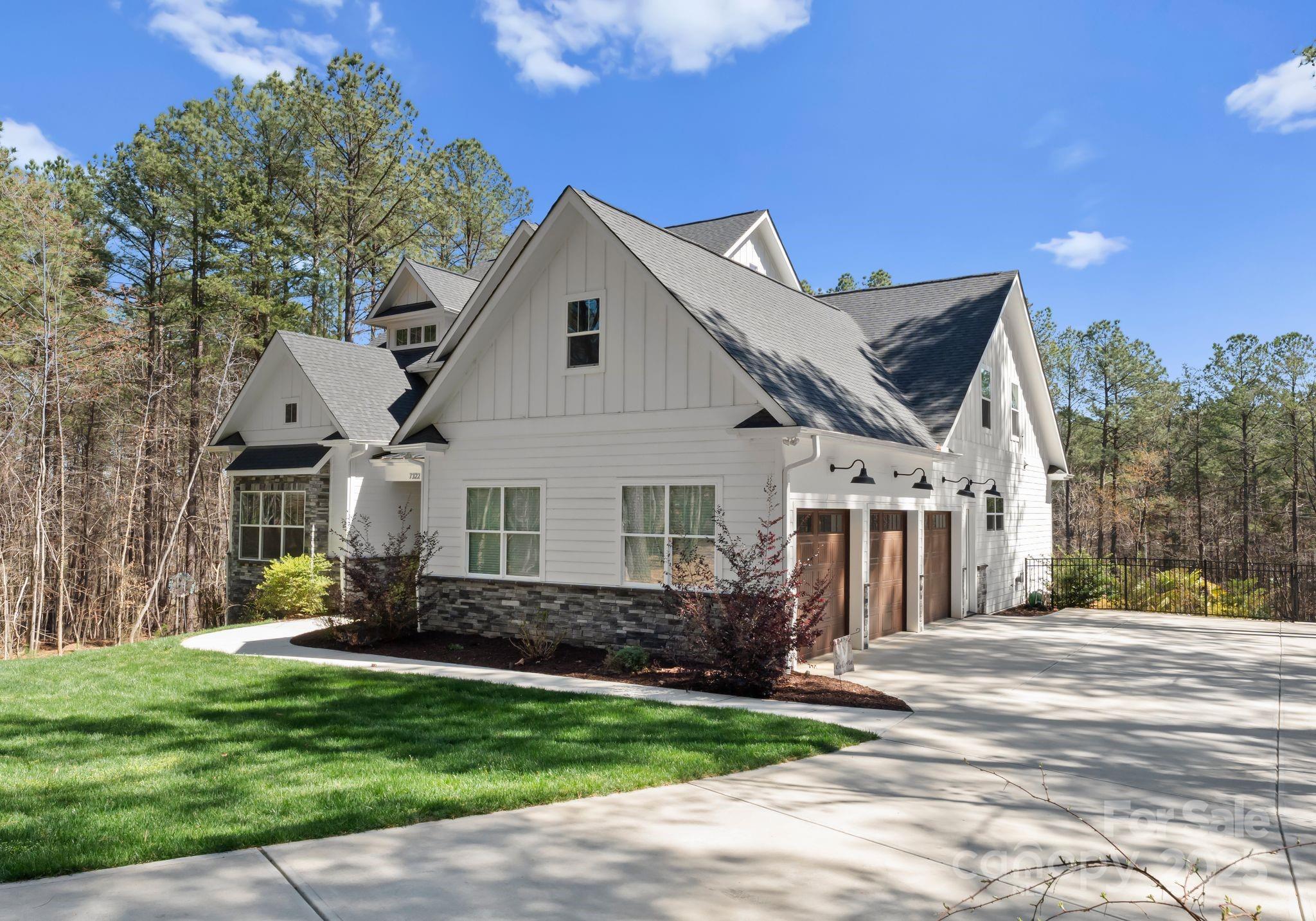 Pebble Bay - Residential