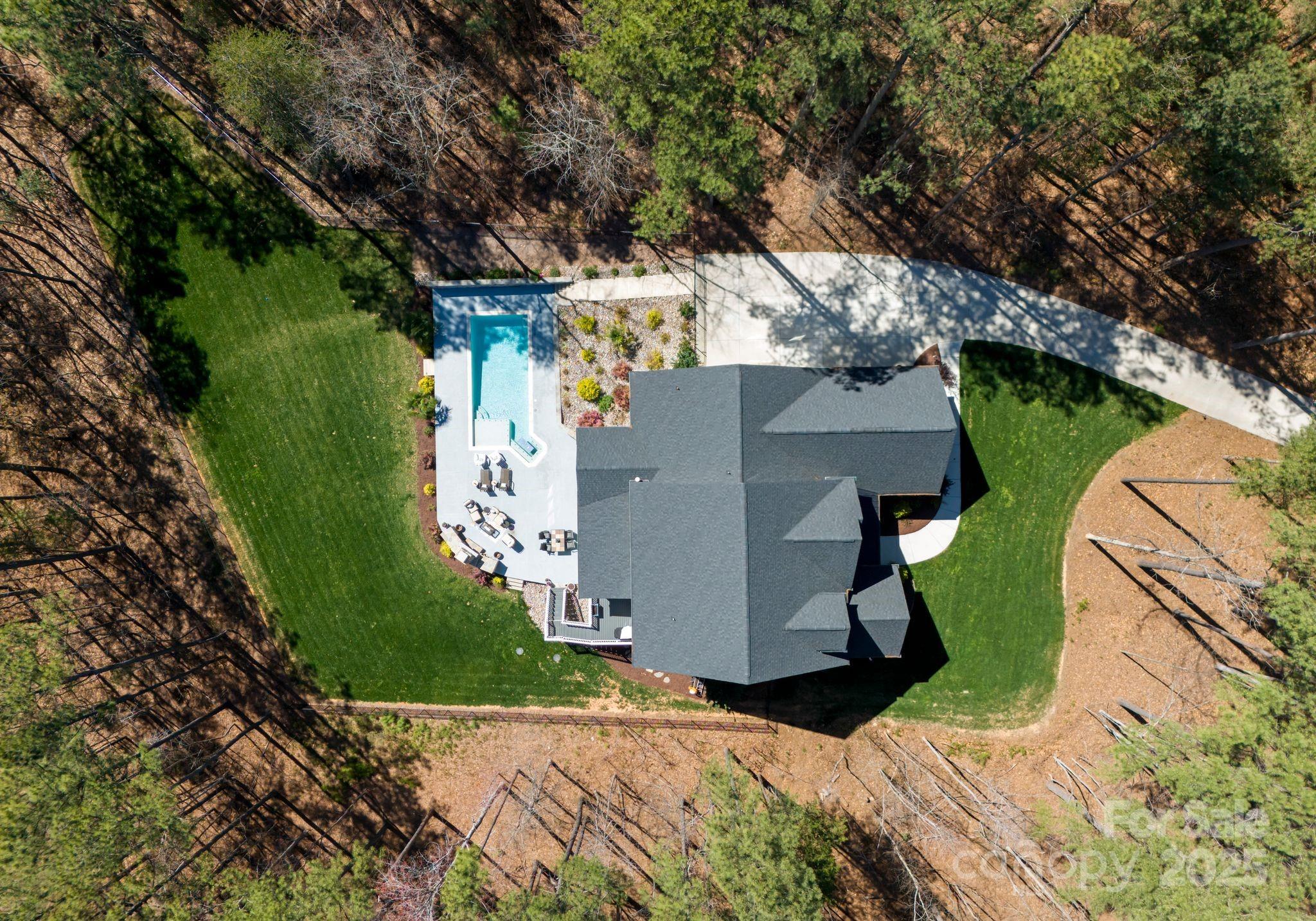 Pebble Bay - Residential