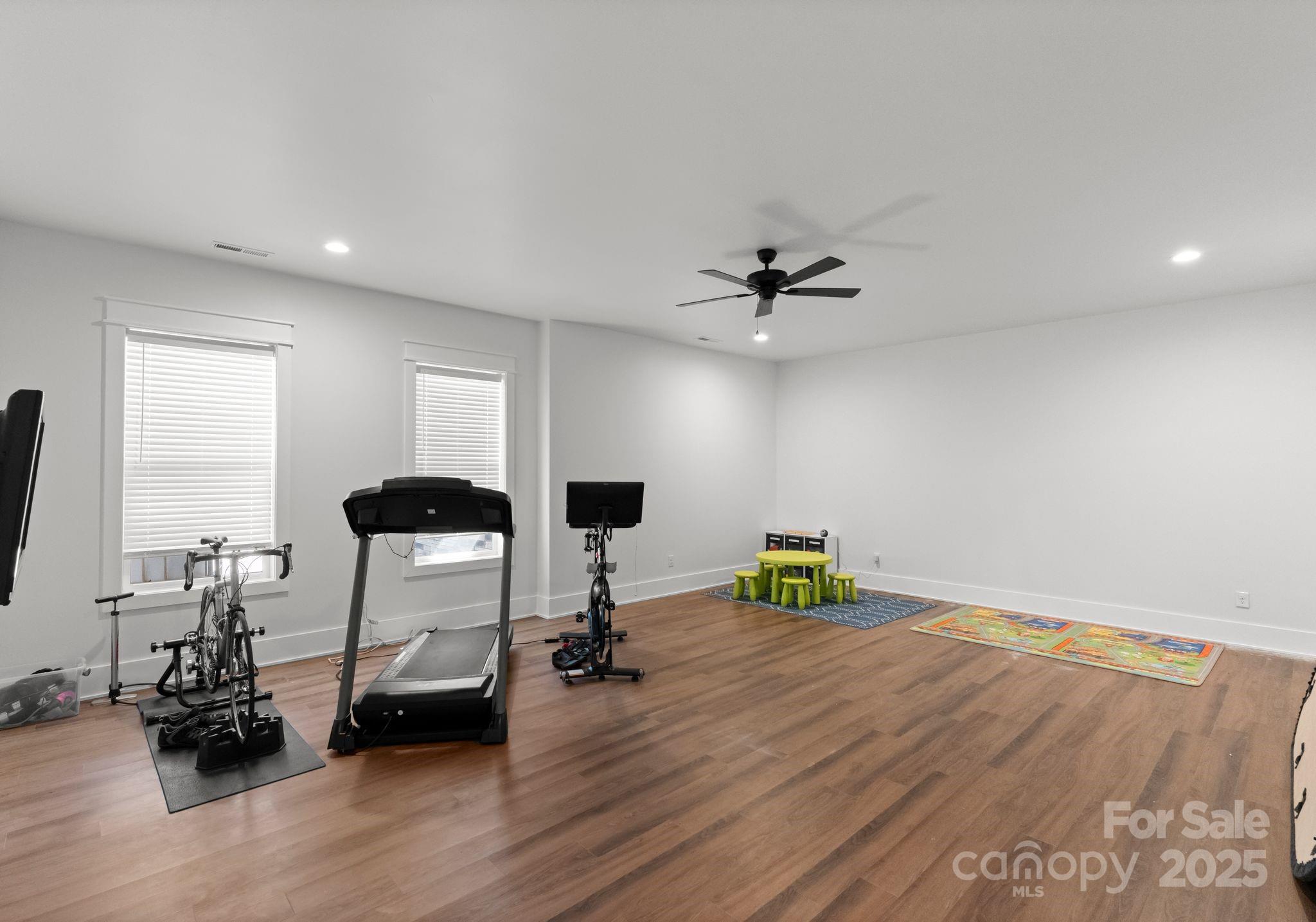 Pebble Bay - Residential