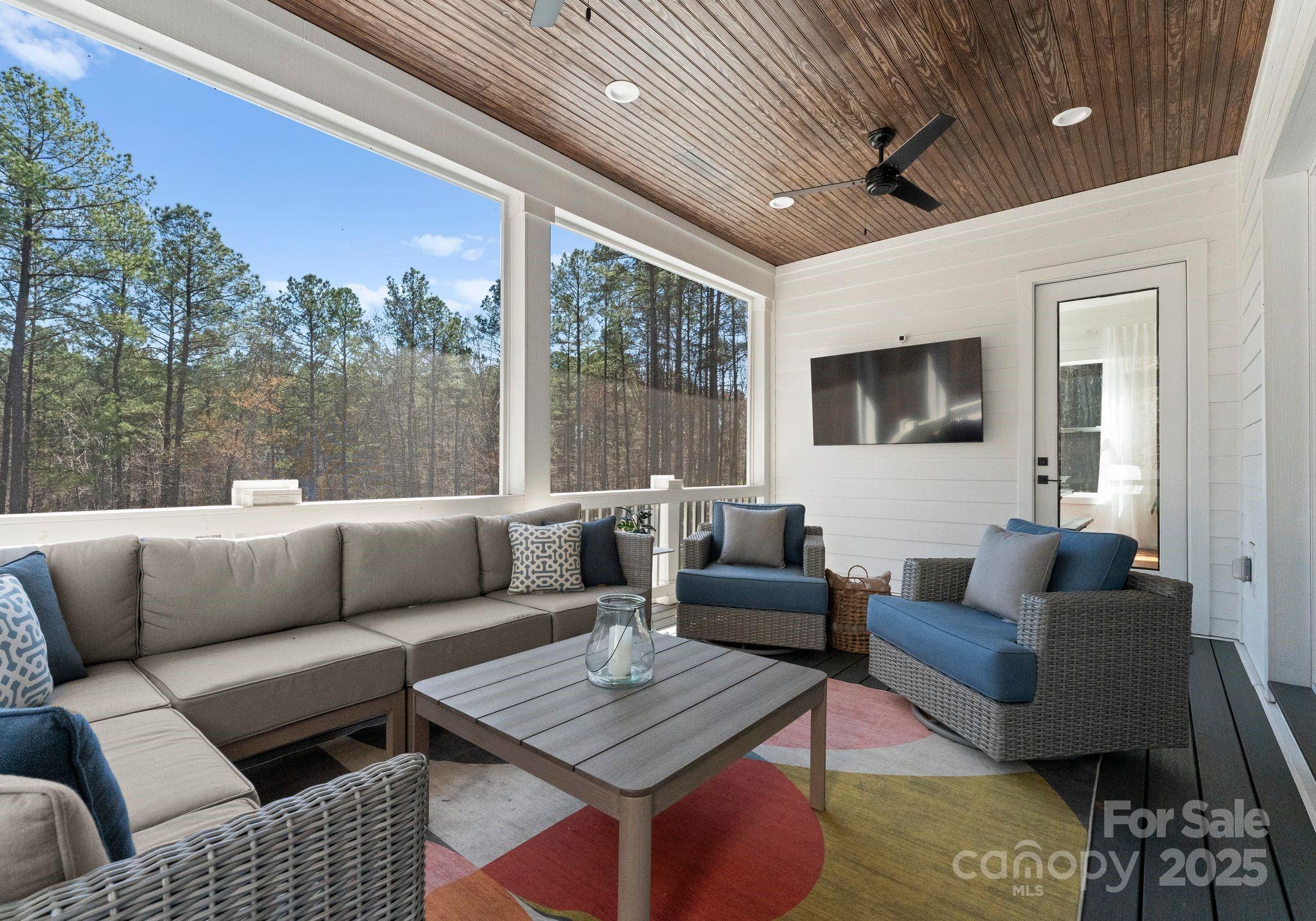 Pebble Bay - Residential