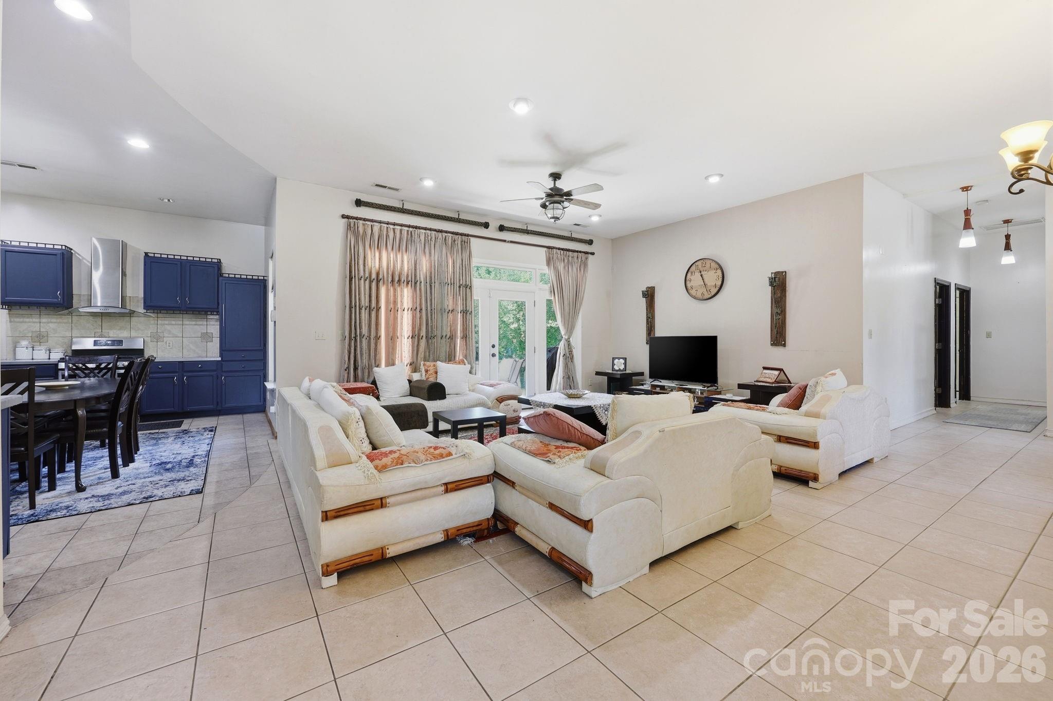 1803 Wilton Gate Drive