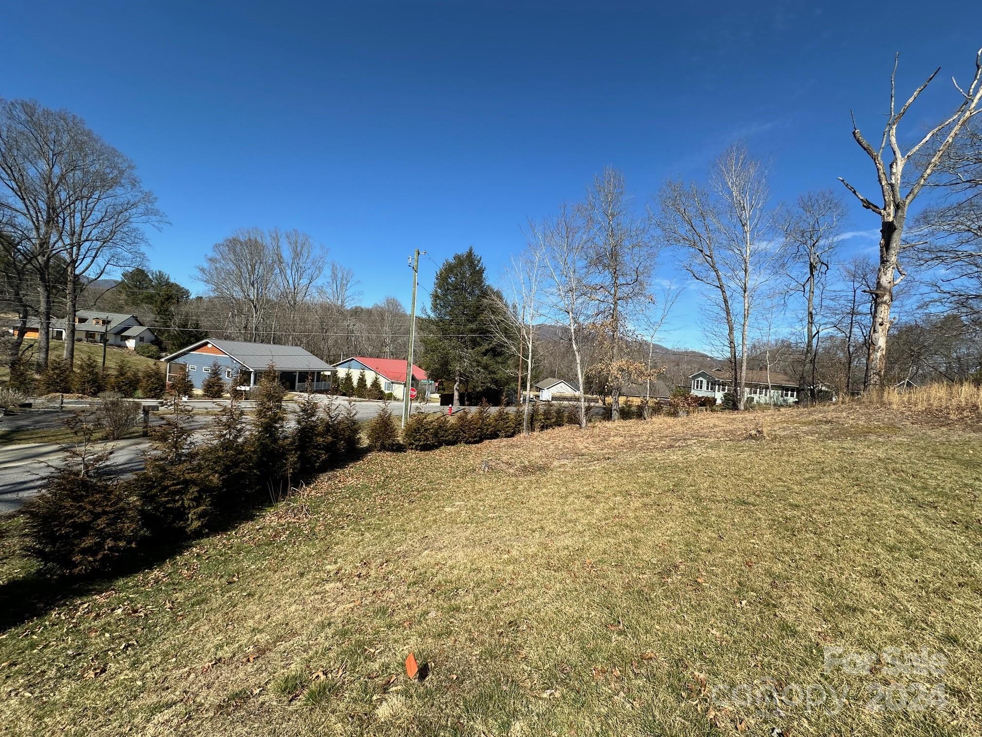 Holston Village - Land