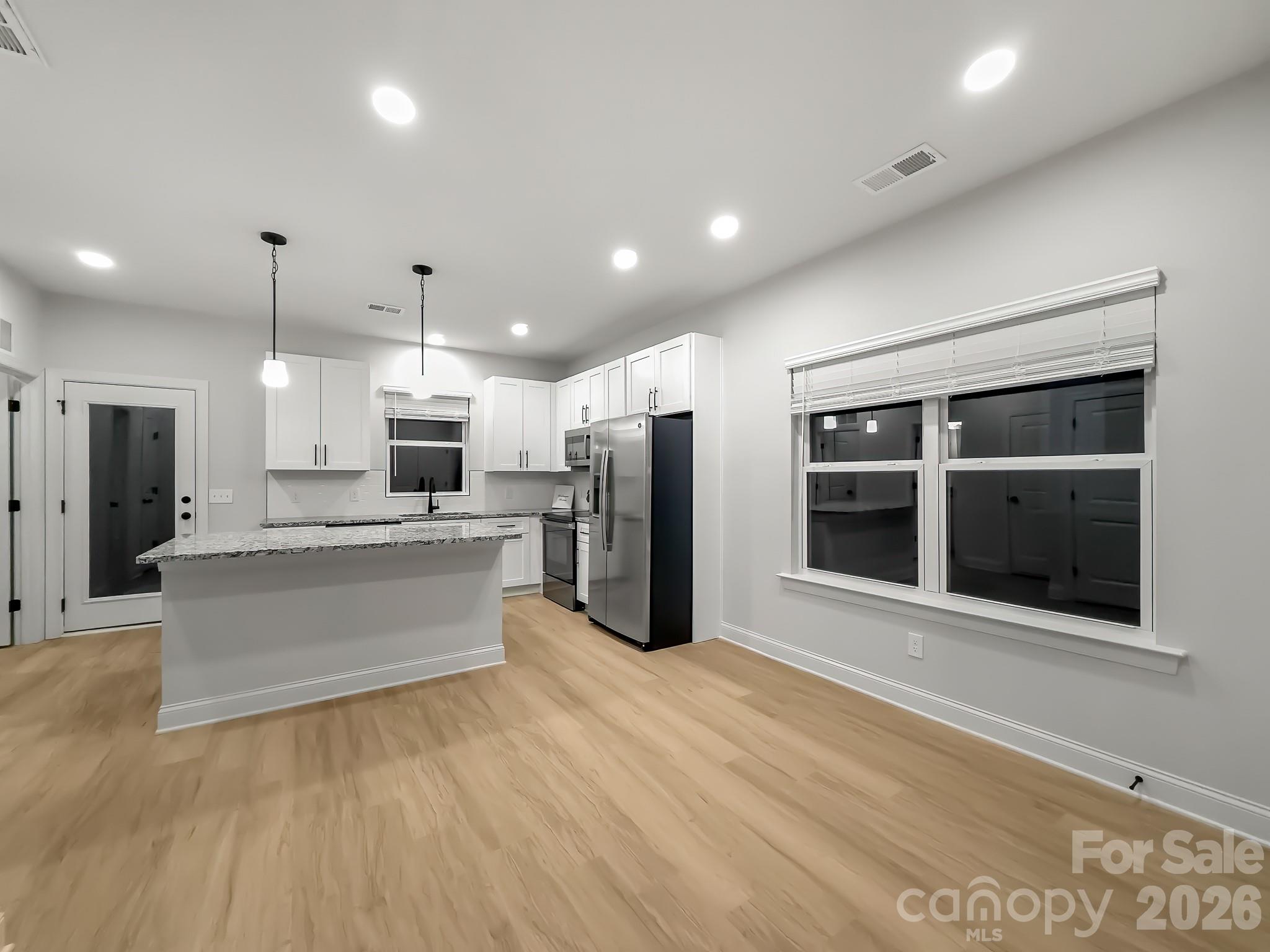 1566 7th Avenue Drive