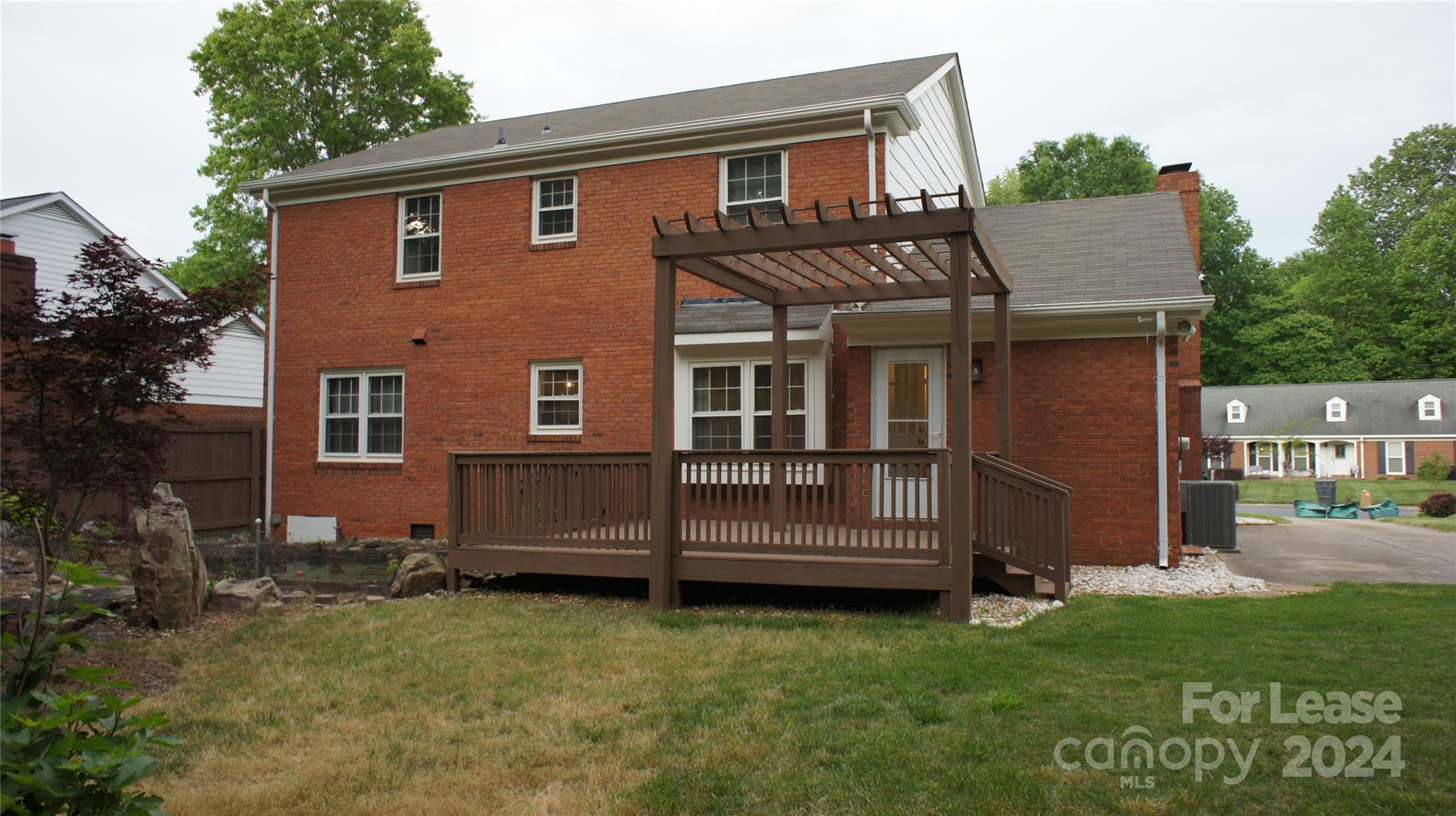 White Oak - Residential Lease