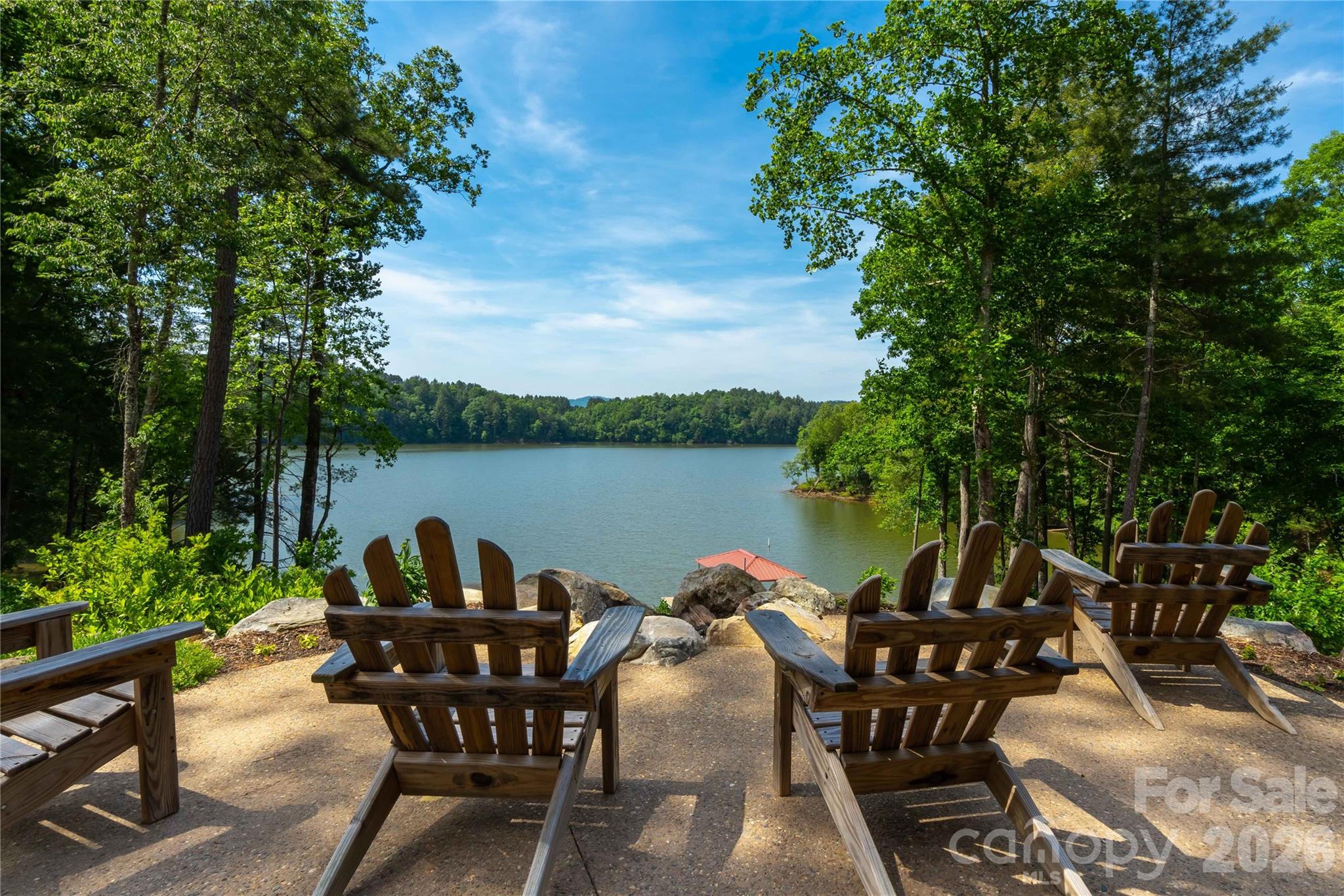 The Waterfront Club - Land