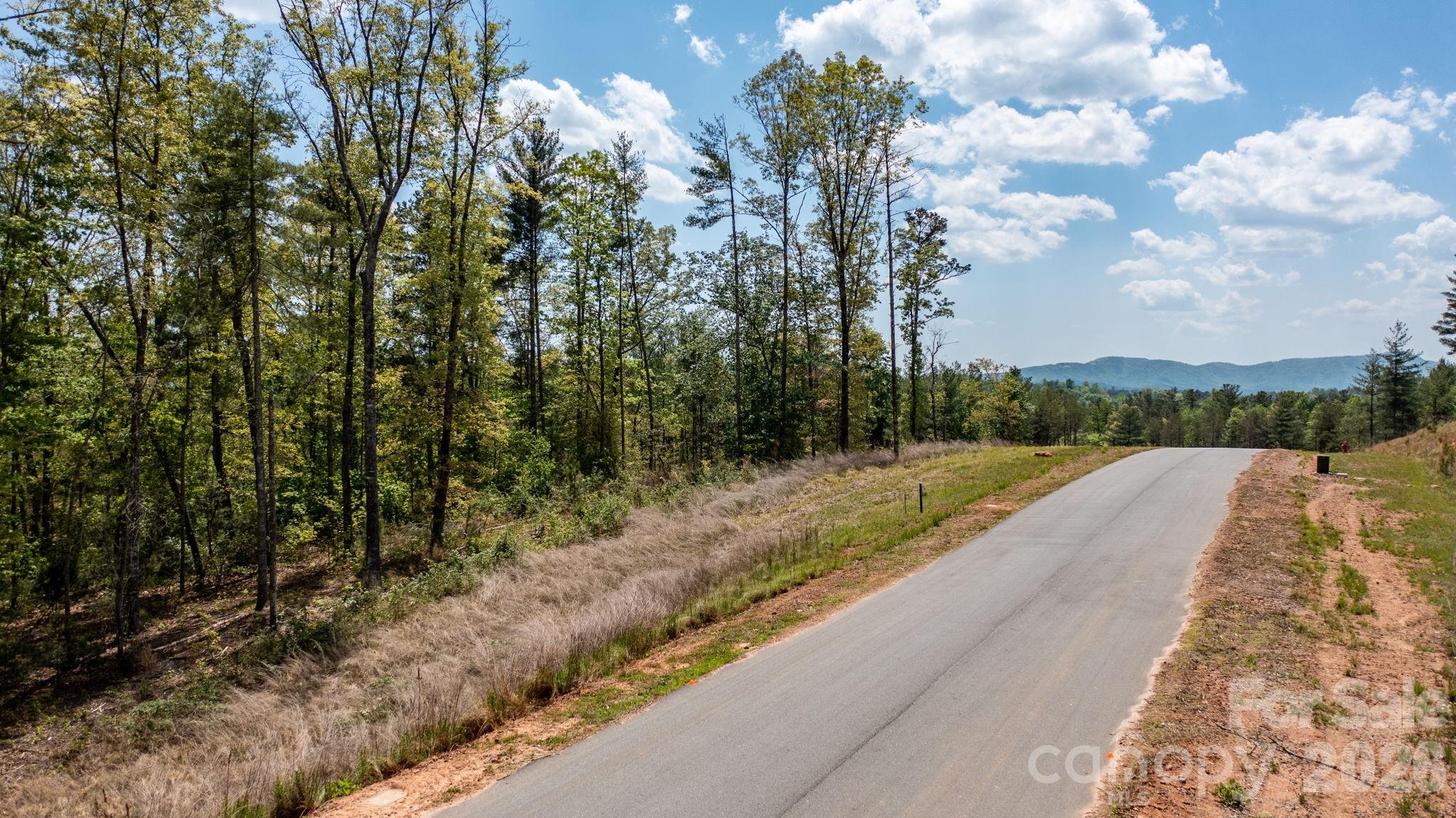 The Waterfront Club - Land