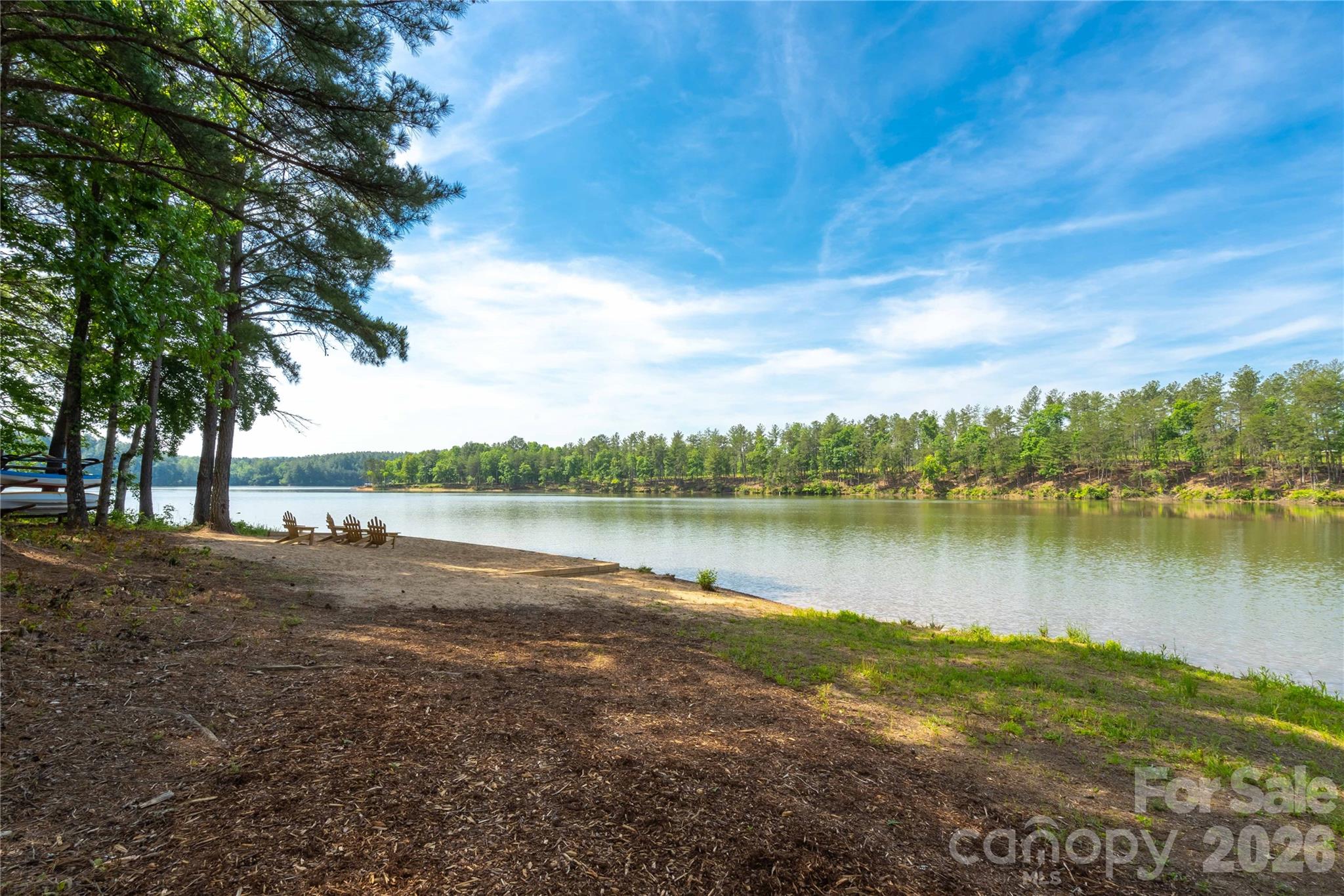 The Waterfront Club - Land