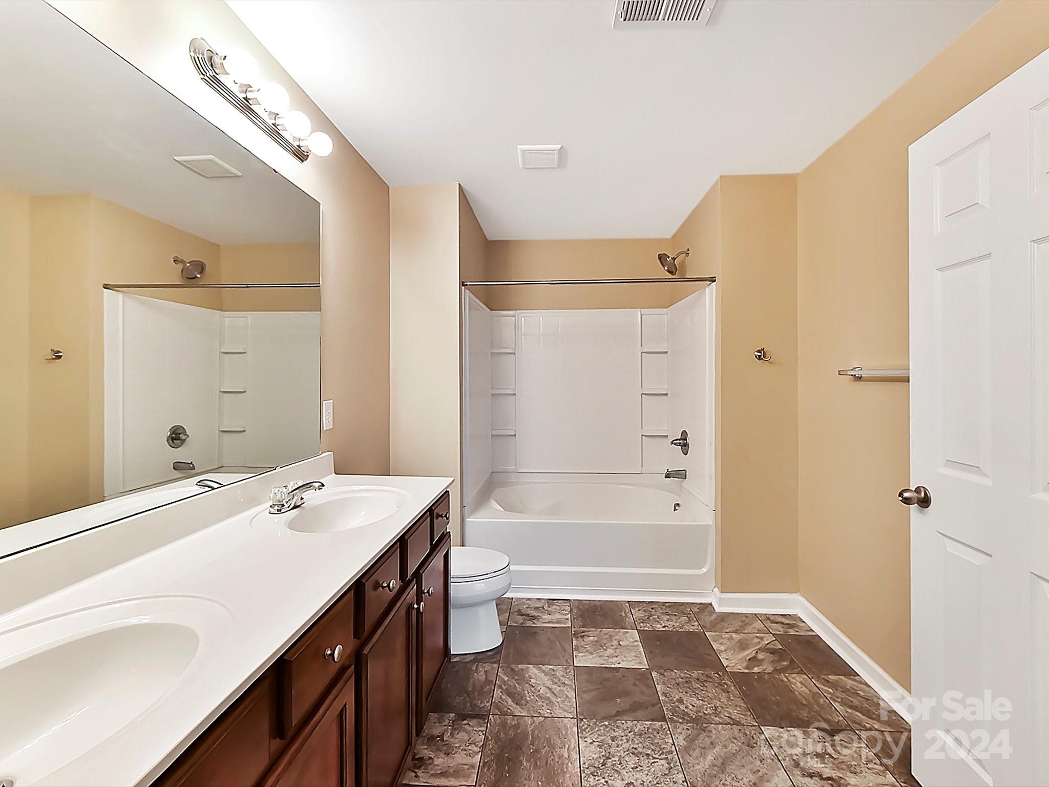 Moss Creek Village - Residential
