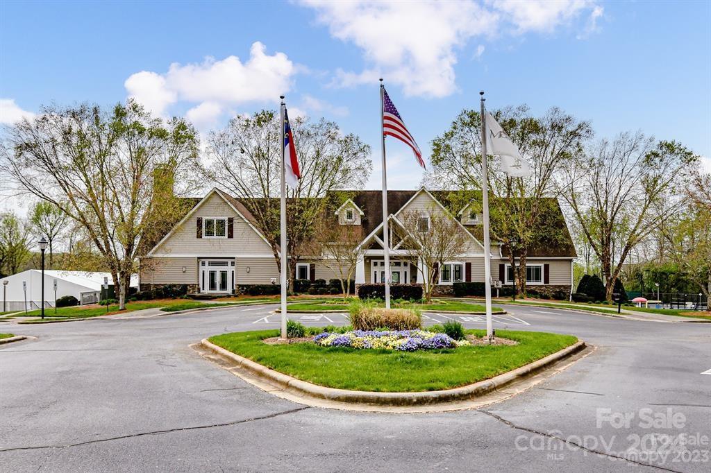 Moss Creek Village - Residential
