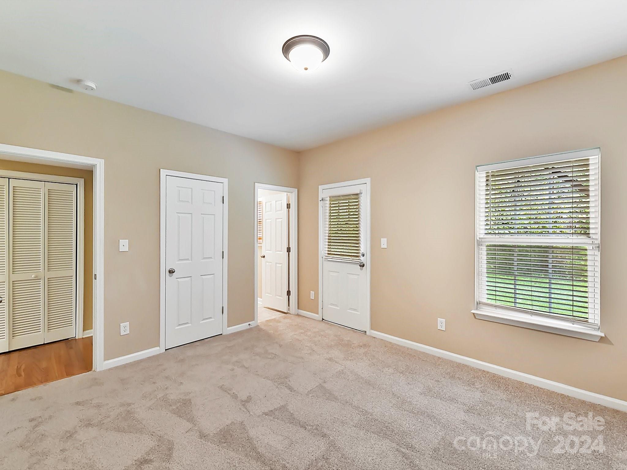 Moss Creek Village - Residential