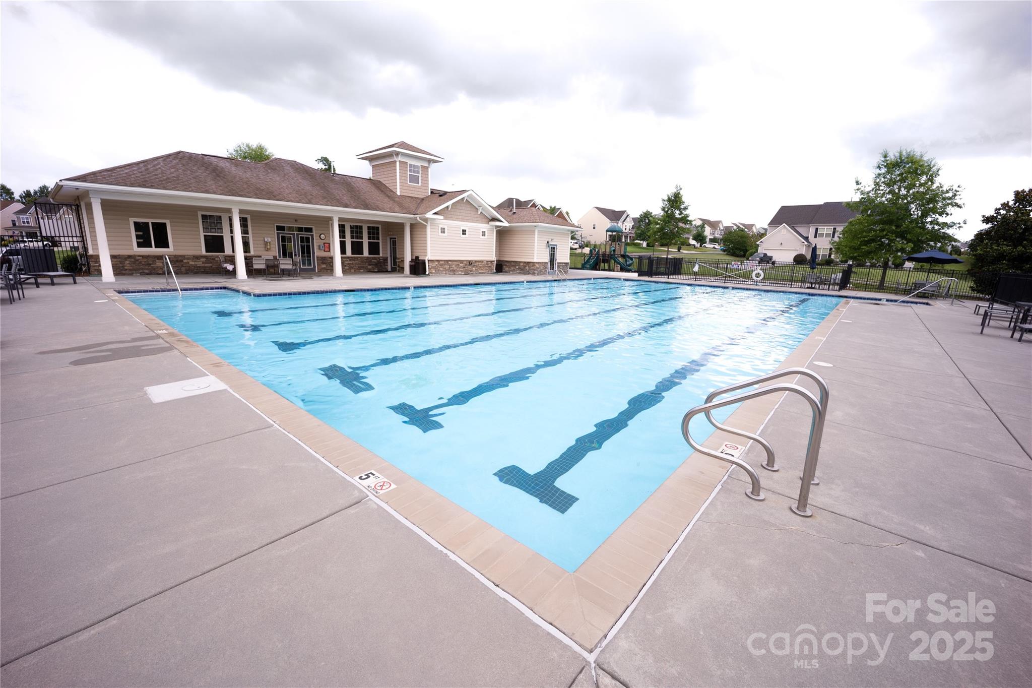 Bridge Pointe - Residential