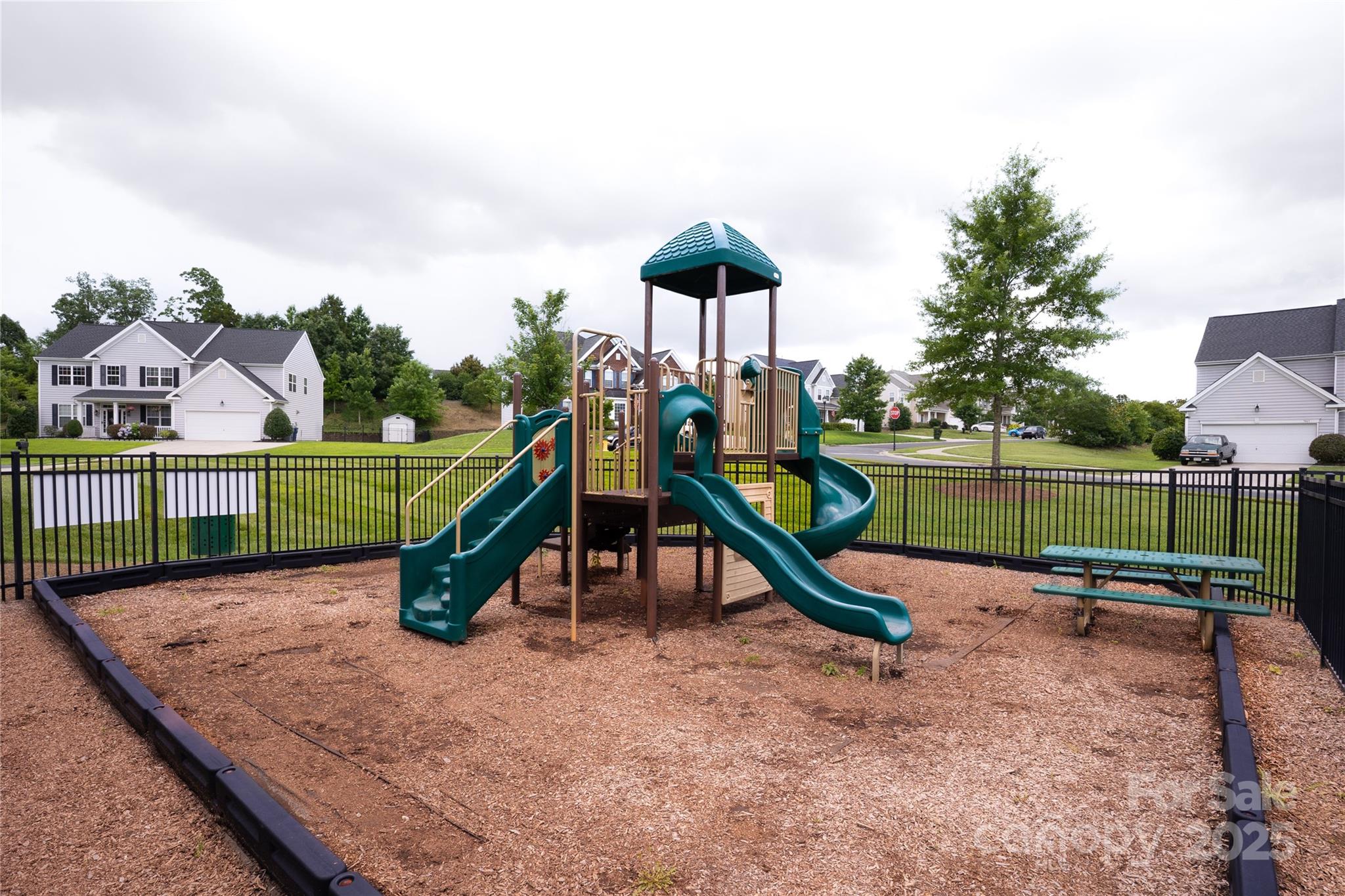 Bridge Pointe - Residential