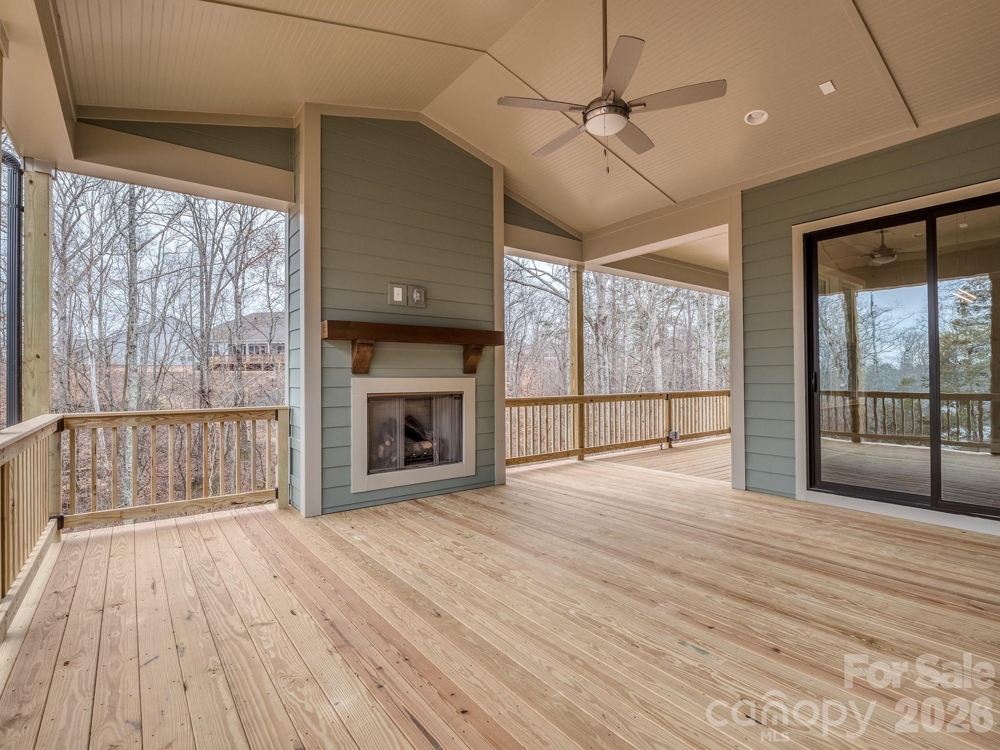 Handsmill on Lake Wylie - Residential